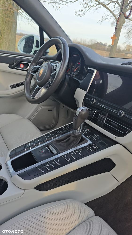 Porsche Macan GTS - 15