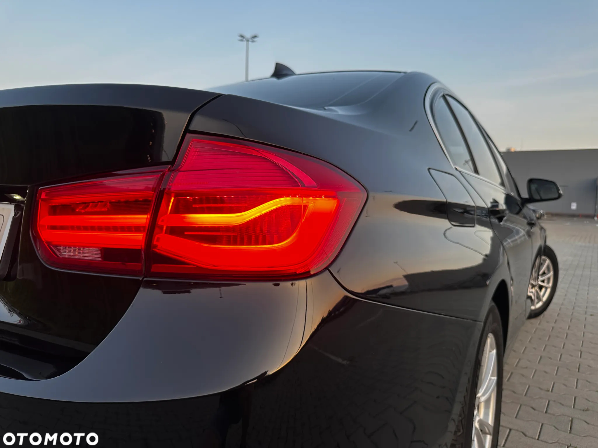 BMW Seria 3 316d M Sport - 15