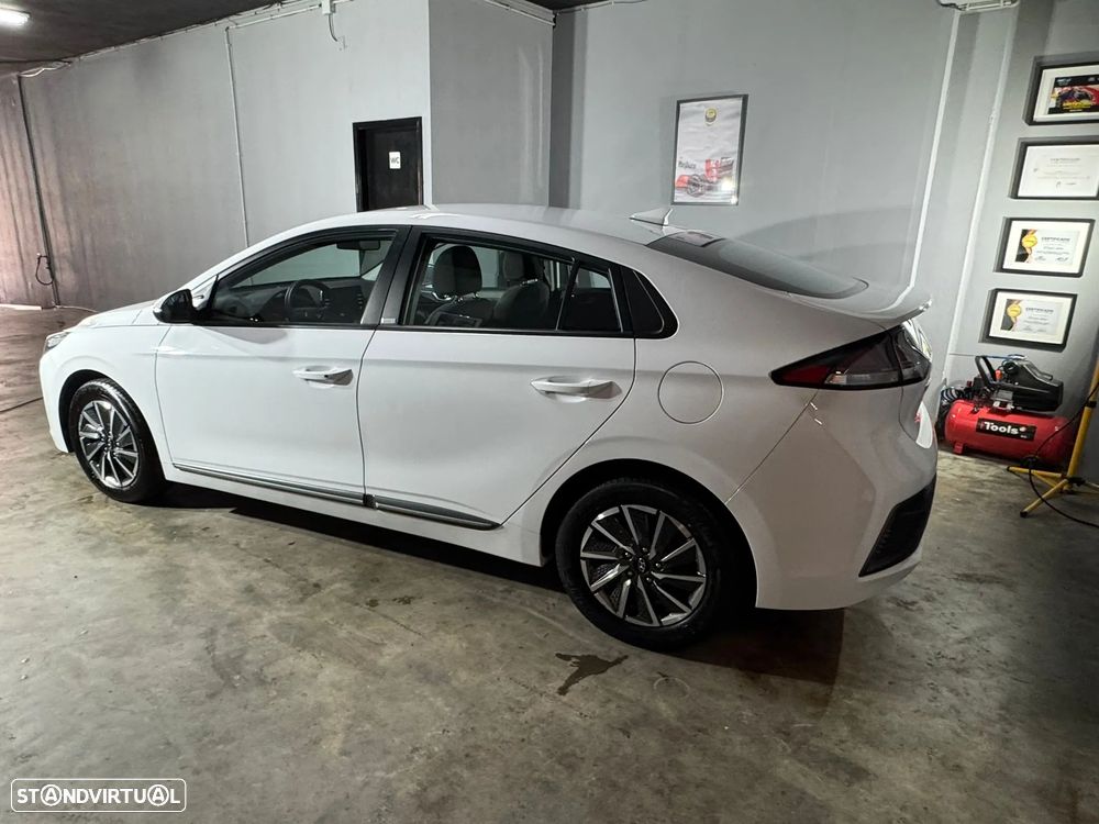 Hyundai Ioniq 38kWh - 4