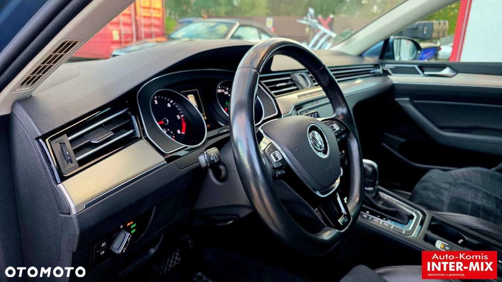 Volkswagen Passat - 23