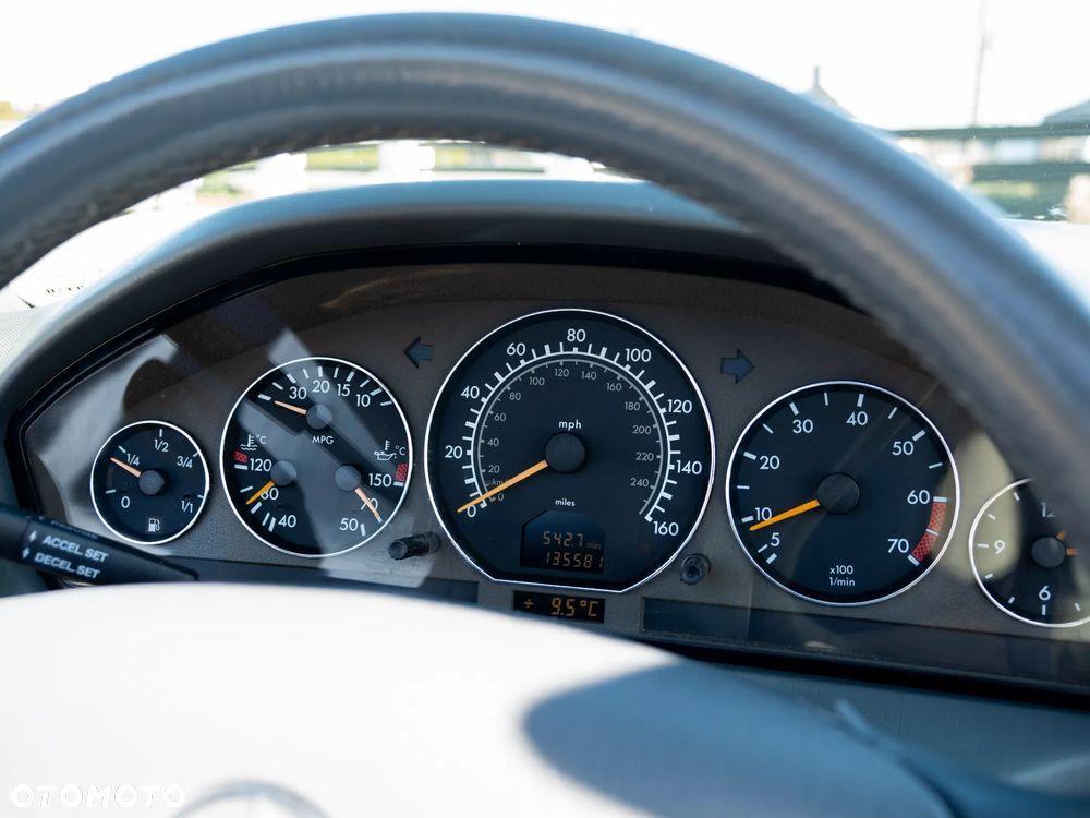 Mercedes-Benz SL 500 - 13