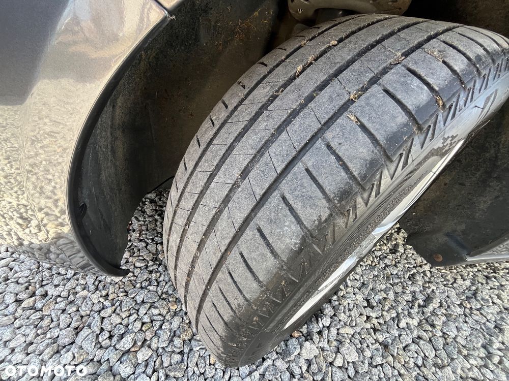 Peugeot 308 1.5 BlueHDi Active Pack S&S EAT8 - 23