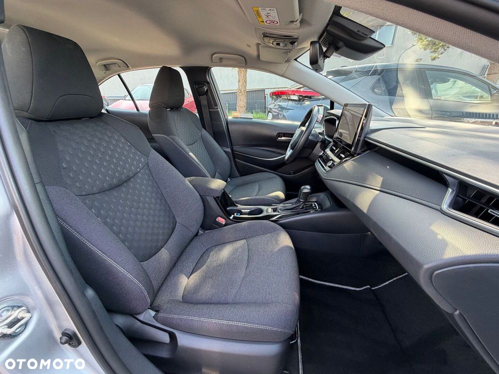 Toyota Corolla 1.8 Hybrid Comfort - 31