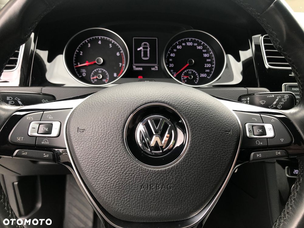 Volkswagen Golf 1.4 TSI BMT Highline - 19