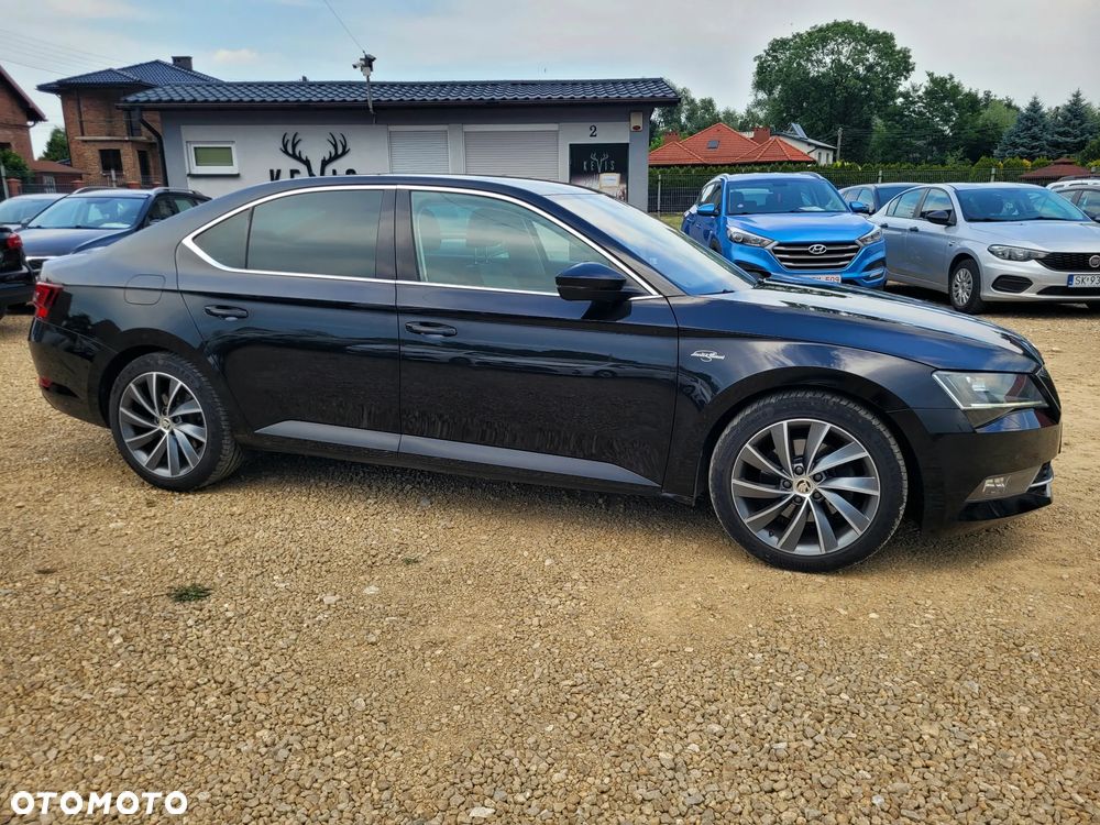 Skoda Superb 2.0 TDI 4x4 L&K DSG - 22