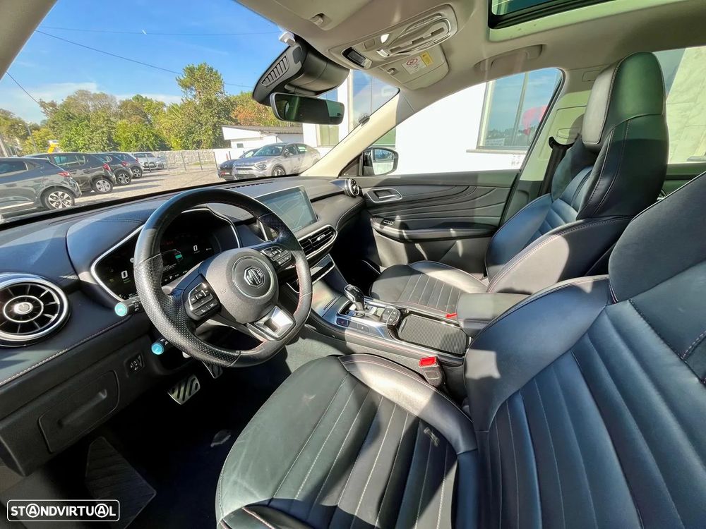 MG EHS 1.5 T-GDI Plug-in Hybrid Luxury - 13