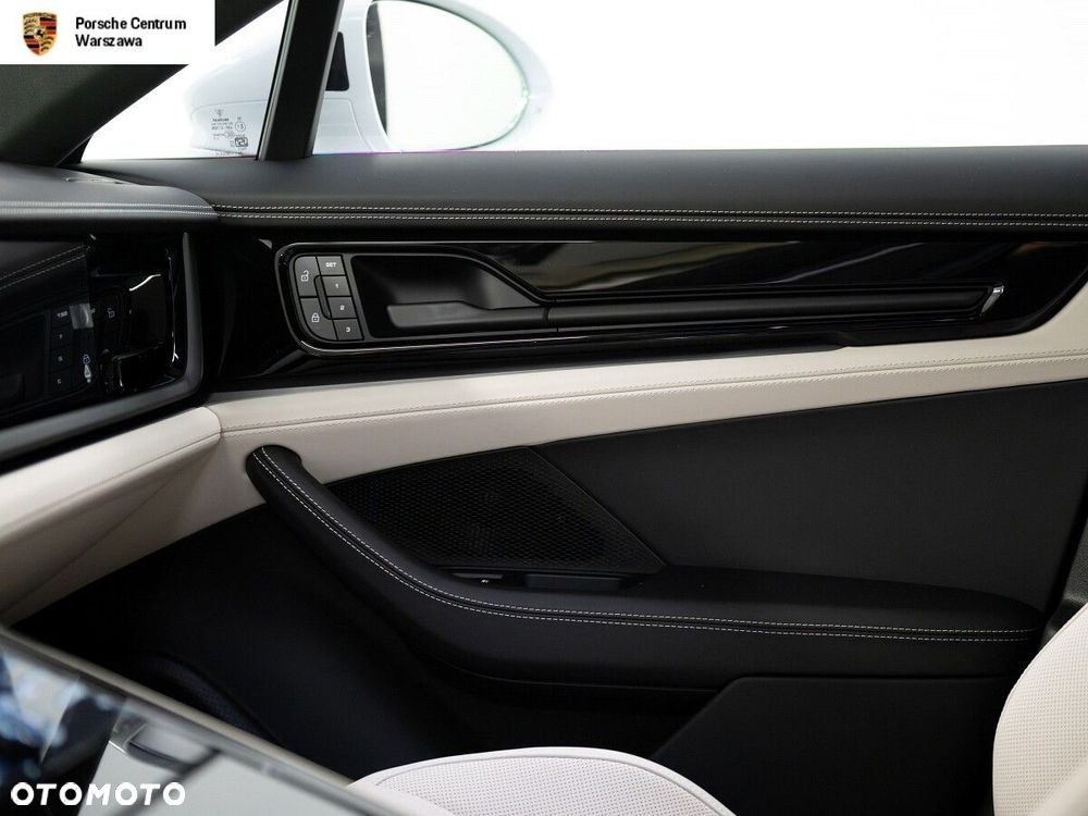 Porsche Panamera - 15