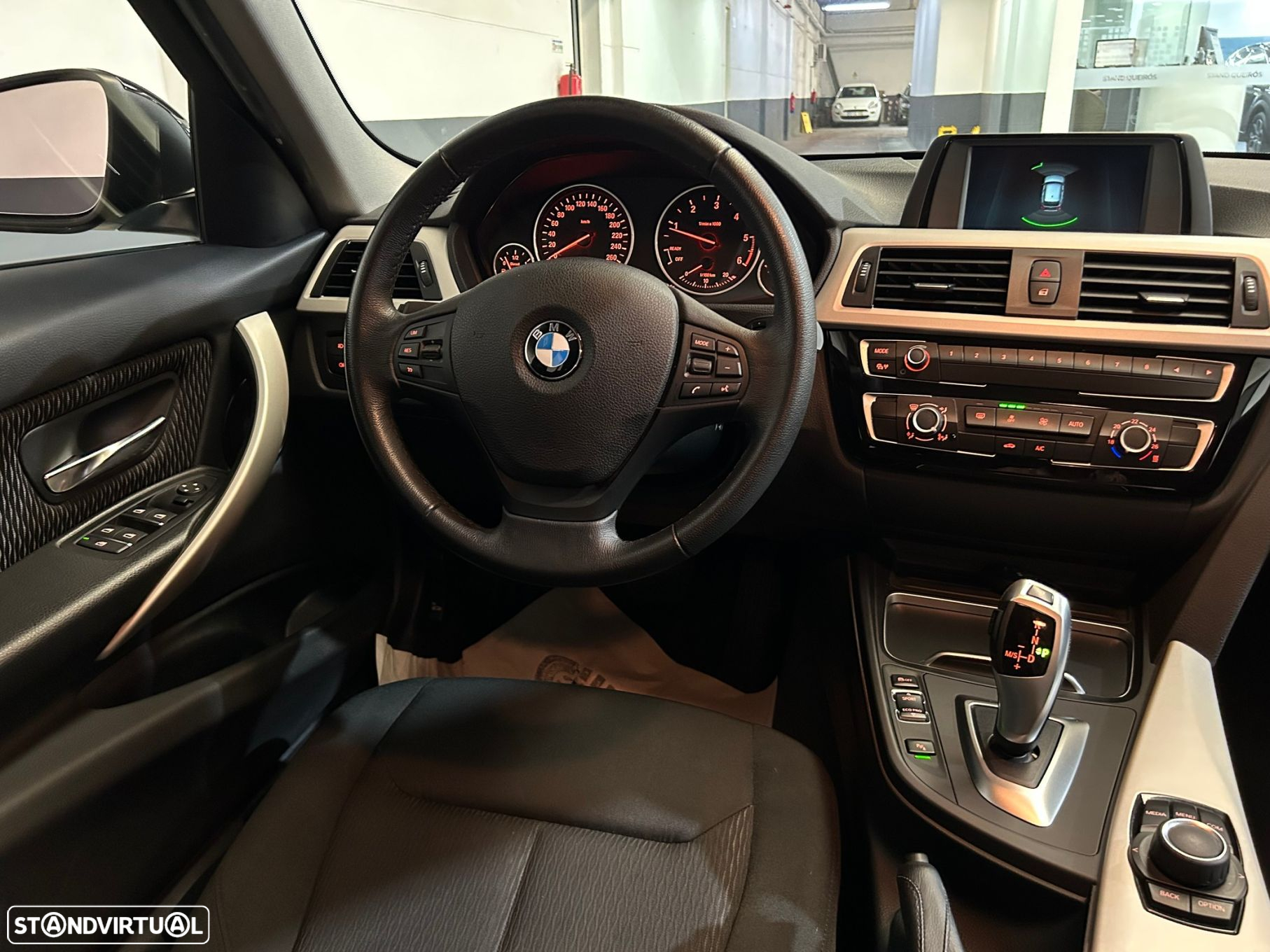 BMW 318 d Touring Auto - 21