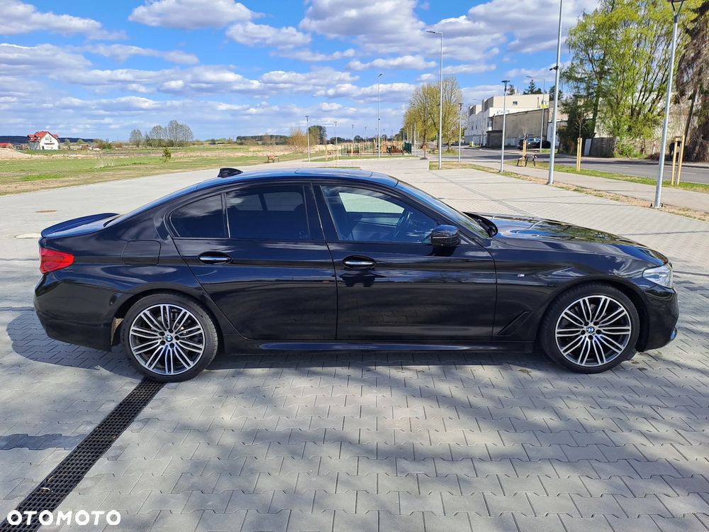 BMW Seria 5 520d M Sport Edition - 6