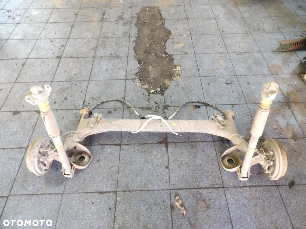 SKODA FABIA III 3 KOMBI OŚ TYLNA BELKA - 3