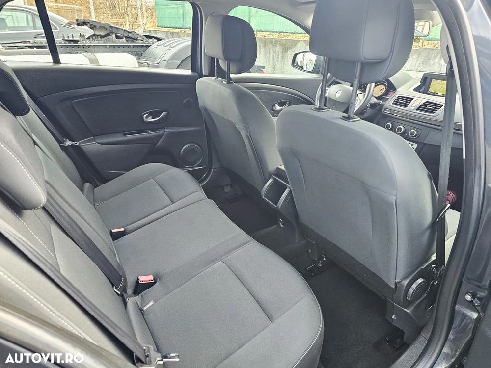 Renault Megane 1.5 dCi Dynamique - 11