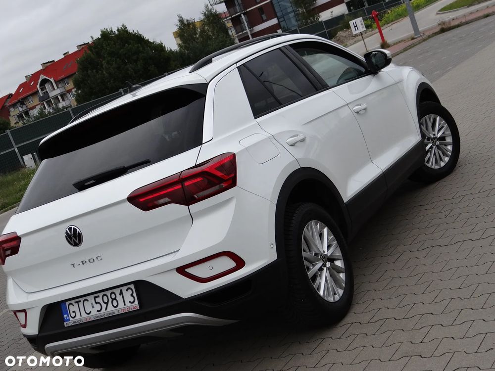 Volkswagen T-Roc - 17