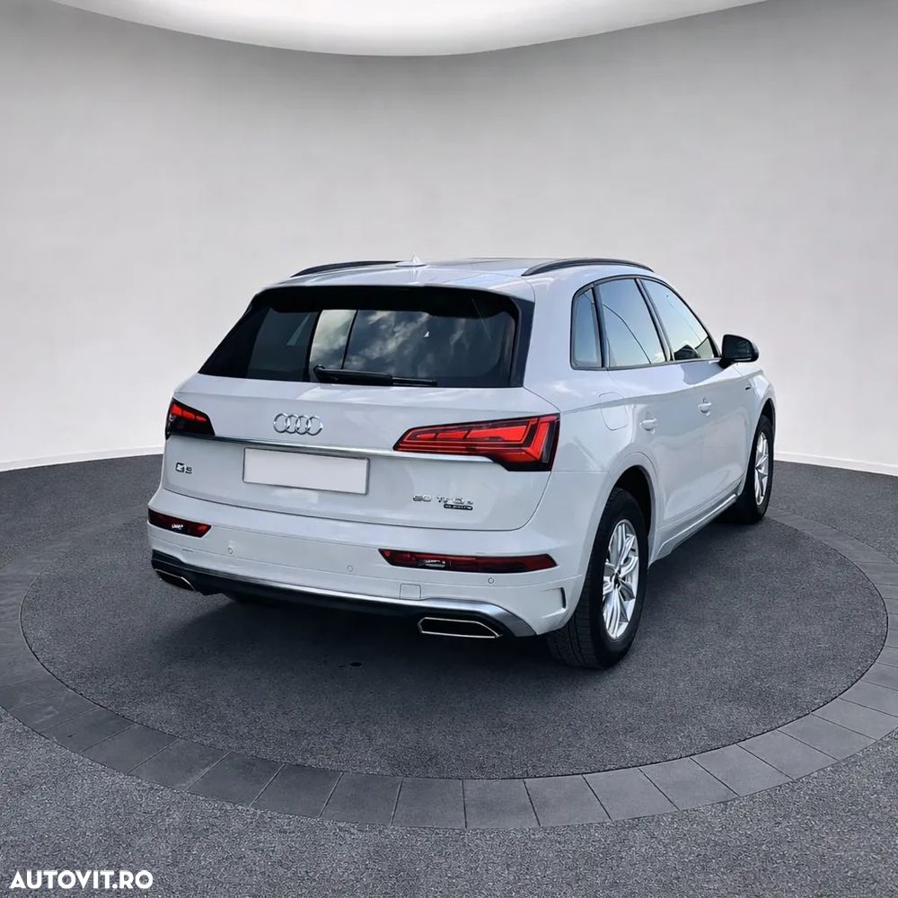 Audi Q5 50 TFSIe quattro S tronic S line business - 2