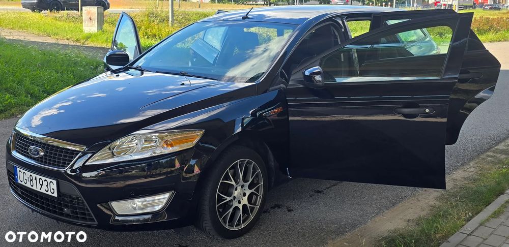 Ford Mondeo 2.0 TDCi Ambiente - 19