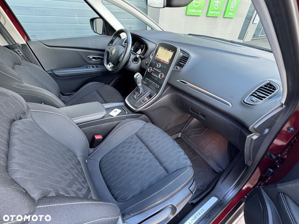 Renault Scenic - 25