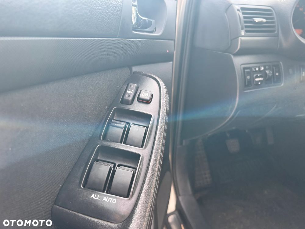 Toyota Avensis 1.8 VVT-i Sol - 14