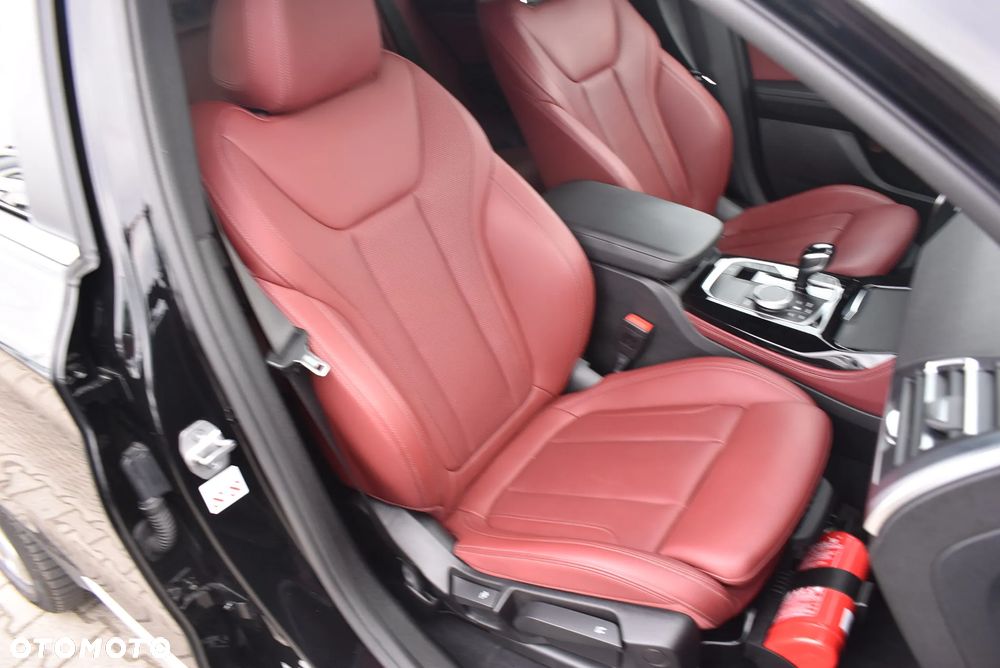 BMW X4 xDrive20i mHEV sport - 18