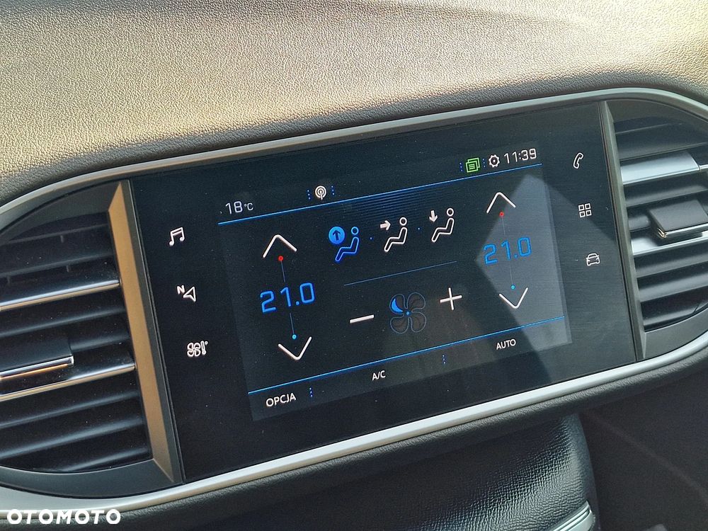 Peugeot 308 1.2 PureTech GT Pack S&S EAT8 - 23