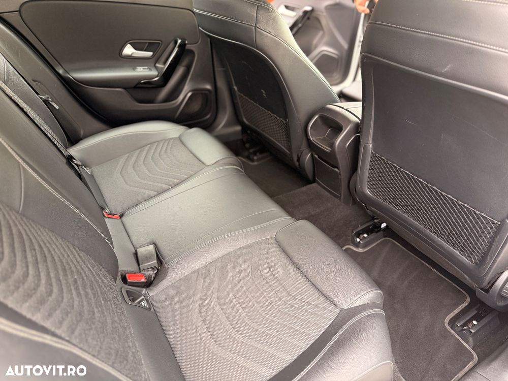 Mercedes-Benz A 180 d 7G-DCT Edition 2020 - 17