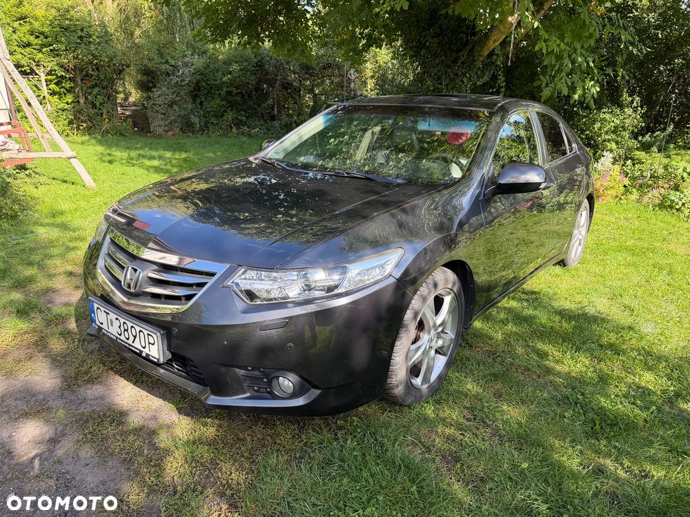 Honda Accord 2.0 S - 1