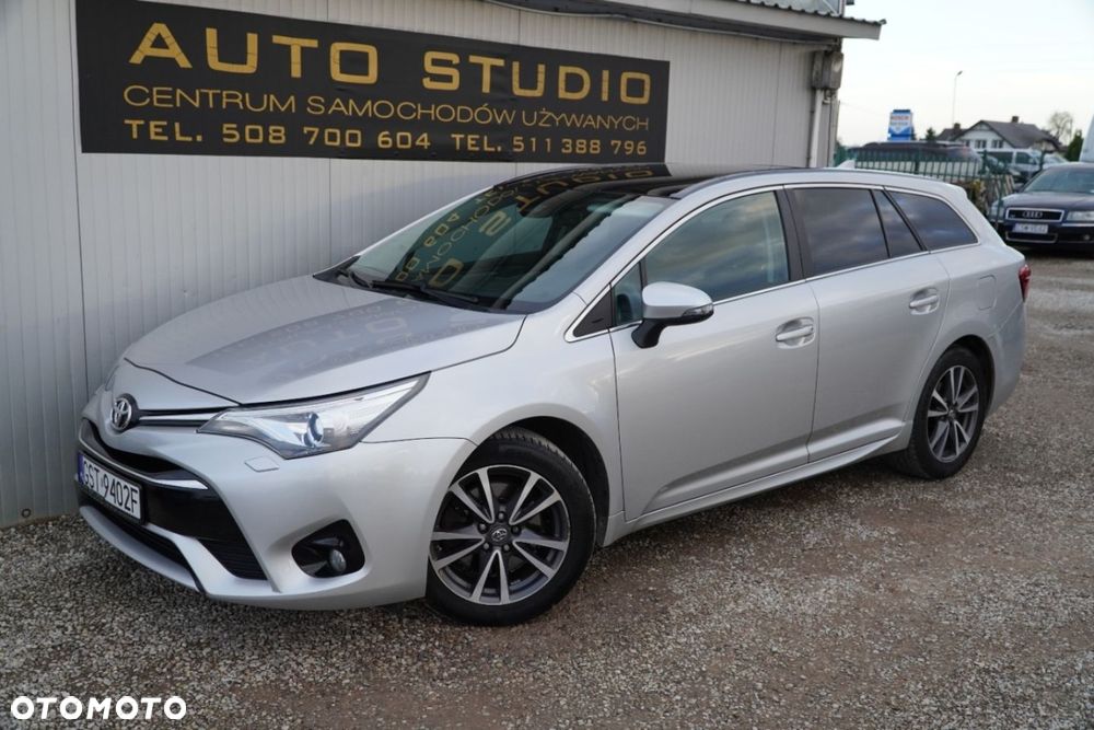 Toyota Avensis - 32
