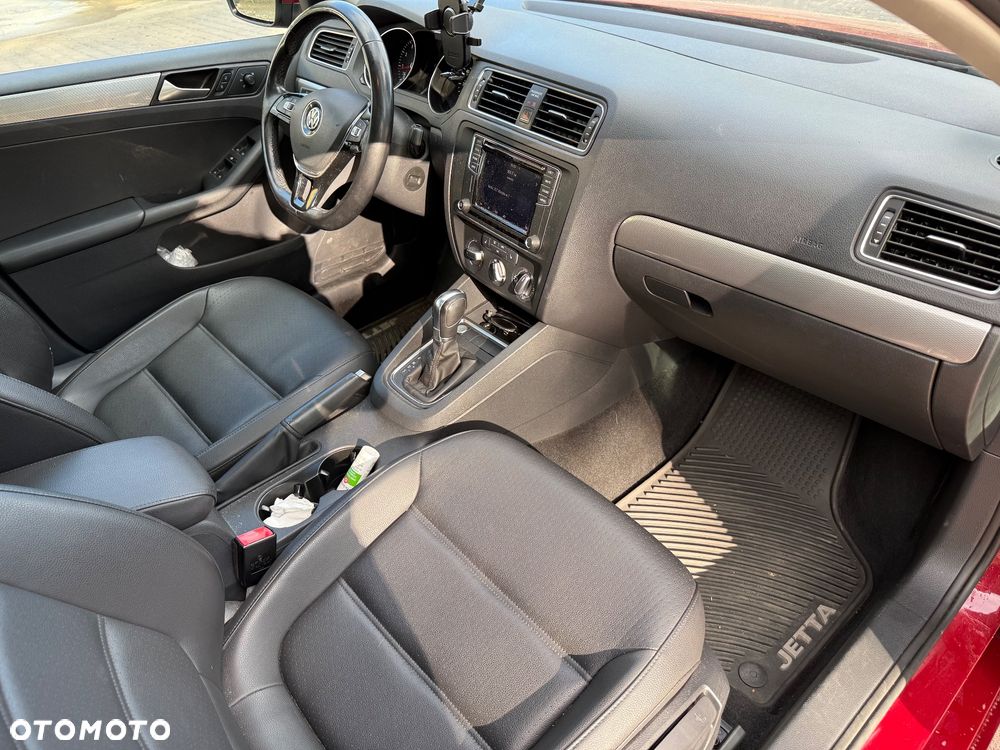 Volkswagen Jetta 1.4 TSI BMT Highline DSG - 13