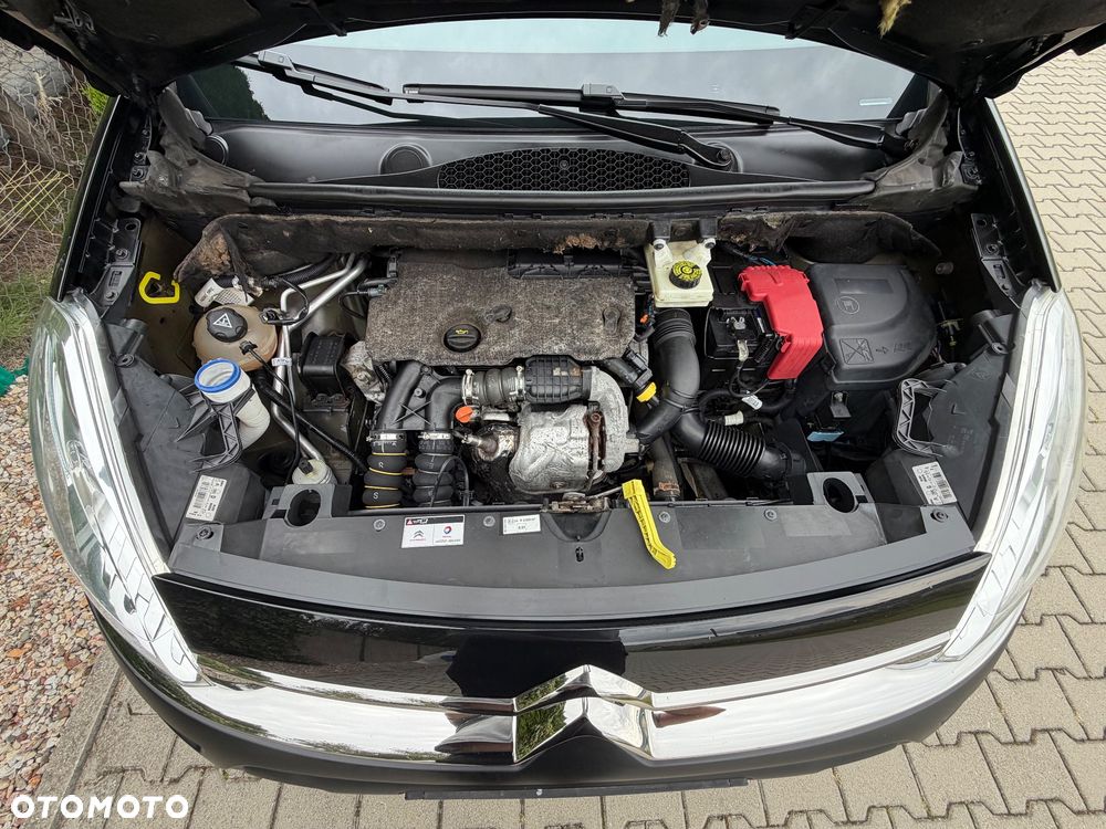 Citroën Berlingo Multispace HDi 115 FAP XTR - 22