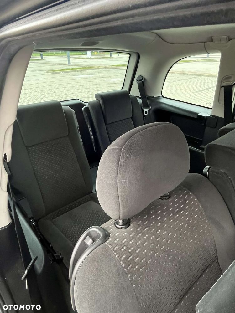 Opel Zafira 1.8 16V Elegance - 17