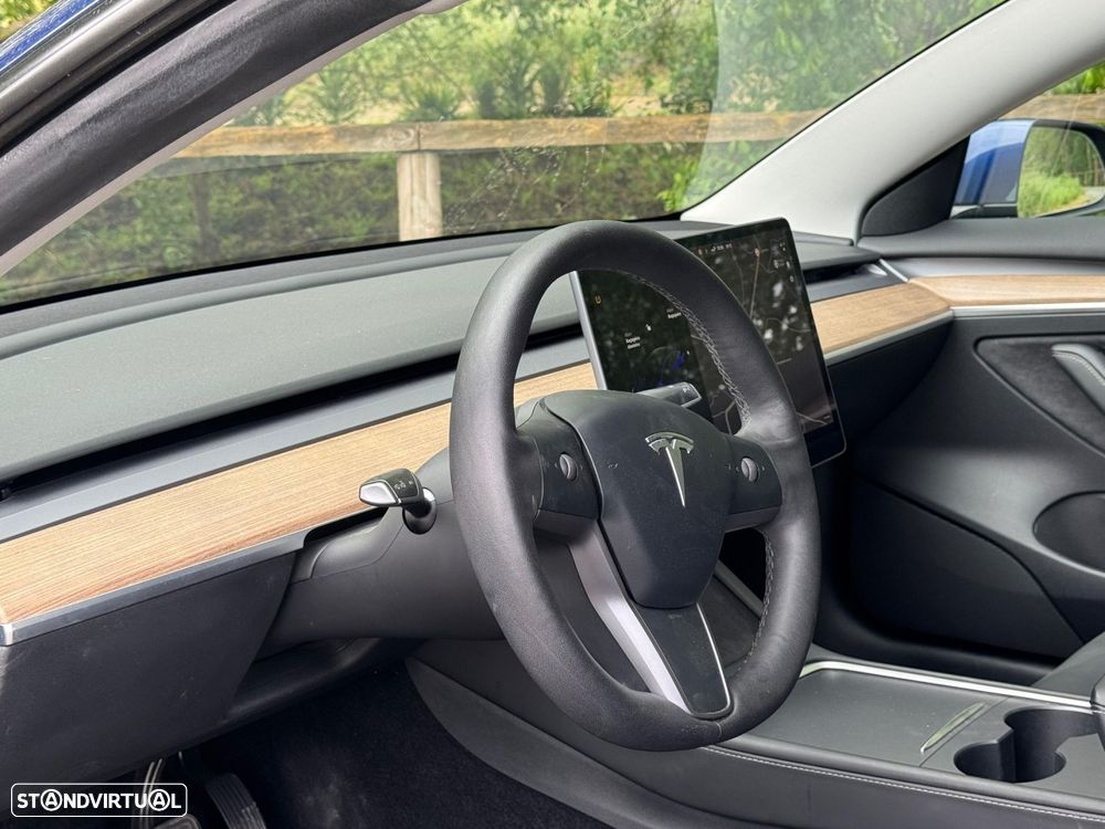 Tesla Model 3 - 20