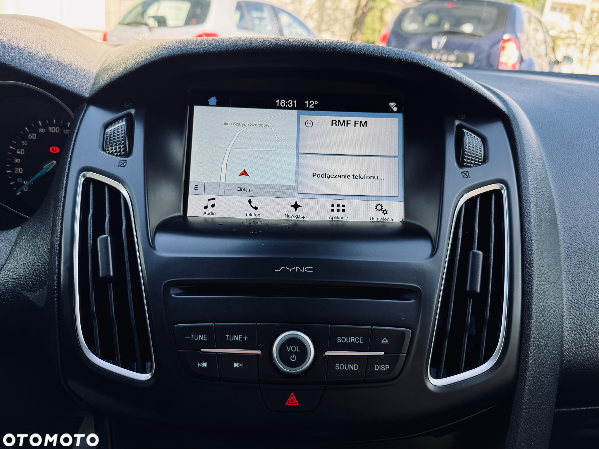 Ford Focus 1.5 EcoBlue Start-Stopp-System COOL&CONNECT DESIGN - 28