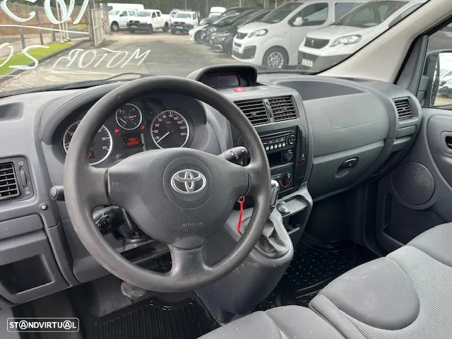 Toyota PROACE 2.0 163 CV LONGA CX AUT. - 11