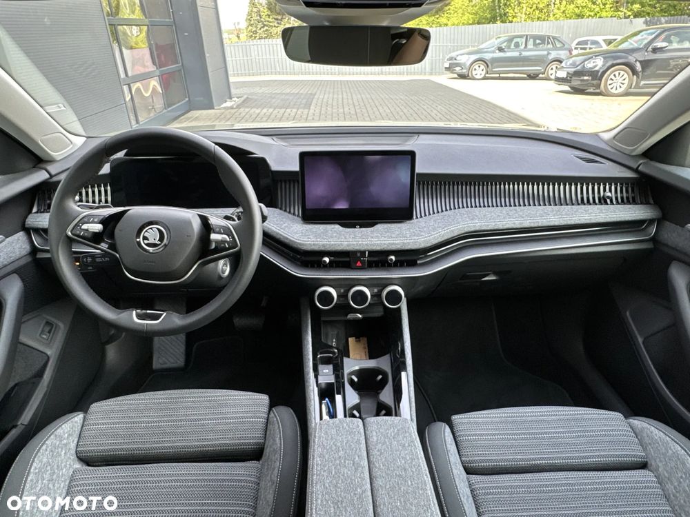 Skoda Superb 2.0 TDI SCR Selection DSG - 9