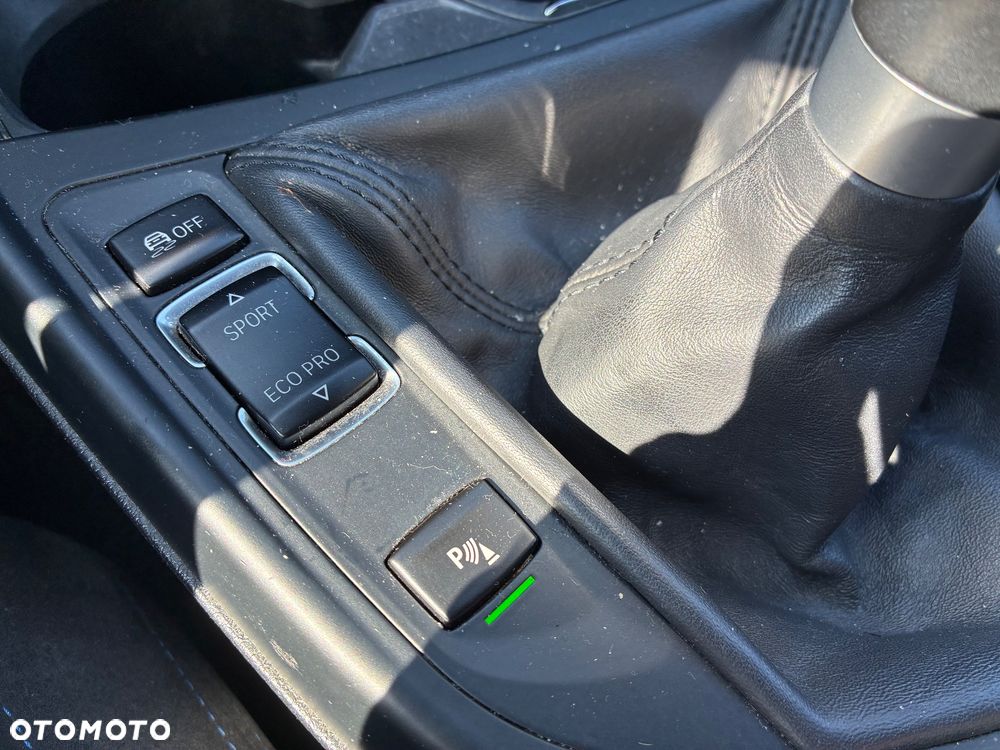 BMW Seria 1 116d M Sport - 17