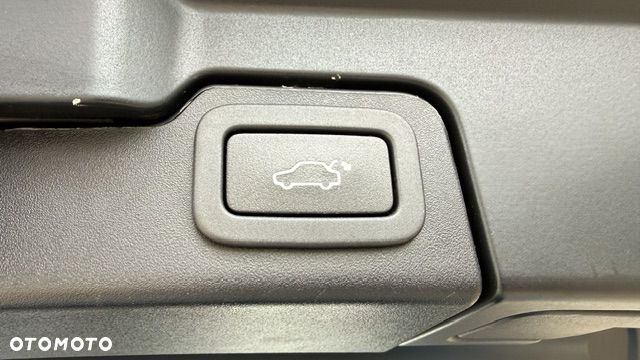 Land Rover Range Rover Evoque - 28
