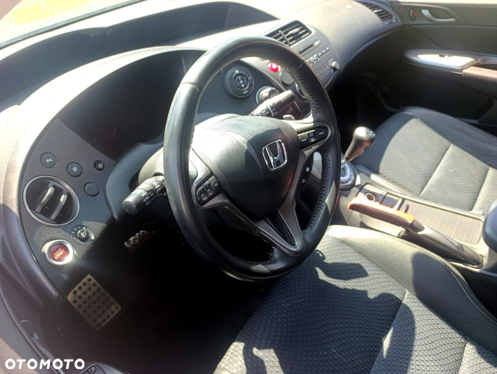 Honda Civic 1.4 i-VTEC i-SHIFT Type S - 12