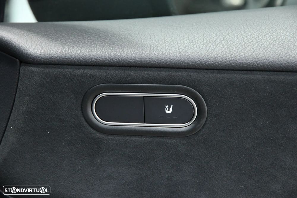 Mercedes-Benz A 250 e 8G-DCT AMG Line - 10