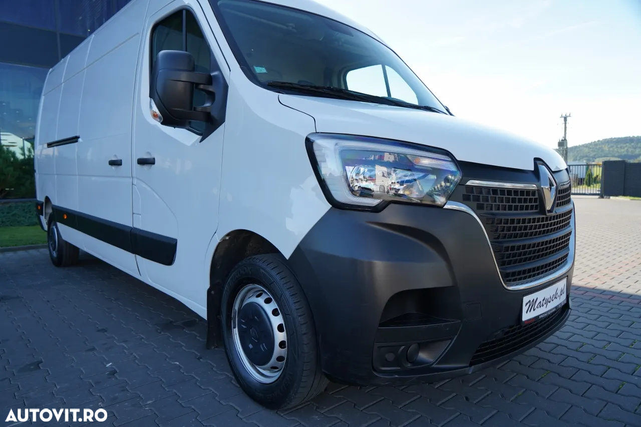 Renault MASTER / BLASZAK / PANEL / MANUAL / CARCASĂ DE REMORCARE / 2022 - 10
