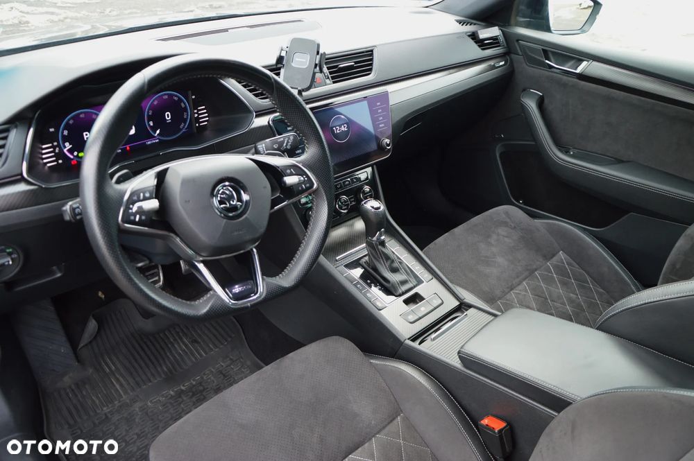 Skoda Superb 2.0 TSI 4x4 Sportline DSG - 20