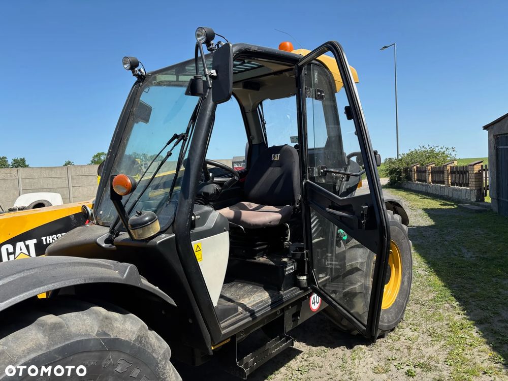 Caterpillar TH337C - 26