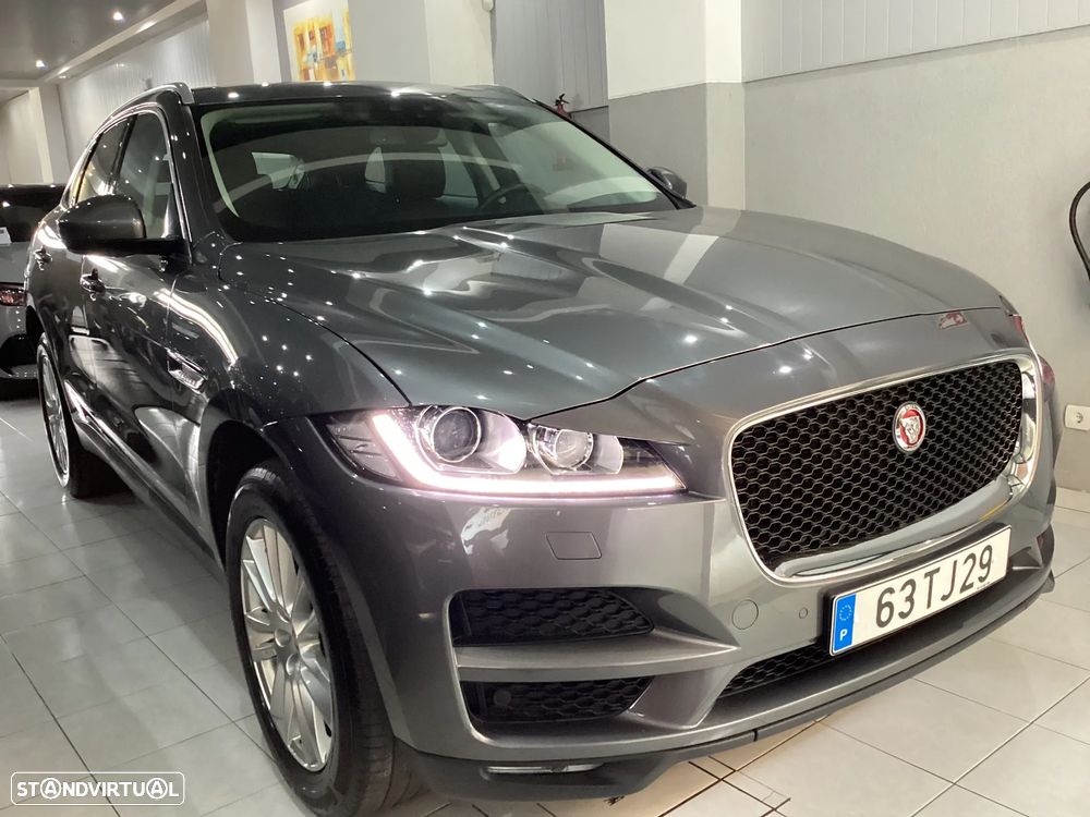 Jaguar F-Pace 2.0 i4D Portfolio Aut. - 1