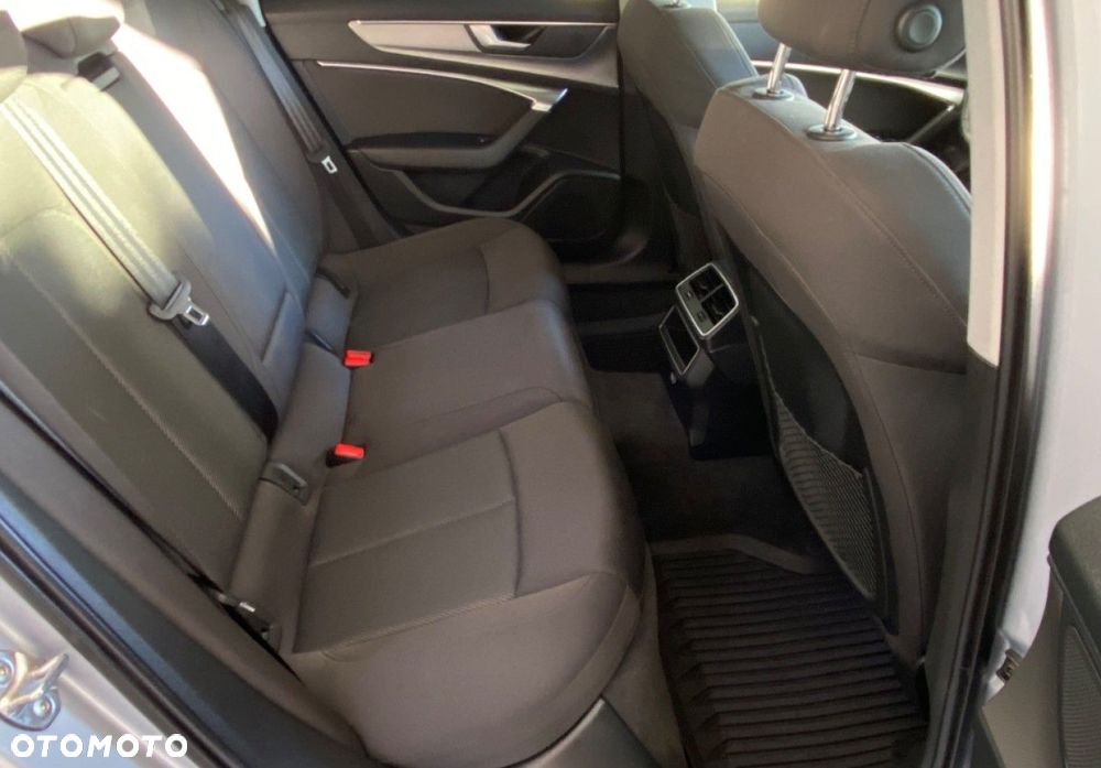 Audi A6 Avant - 11