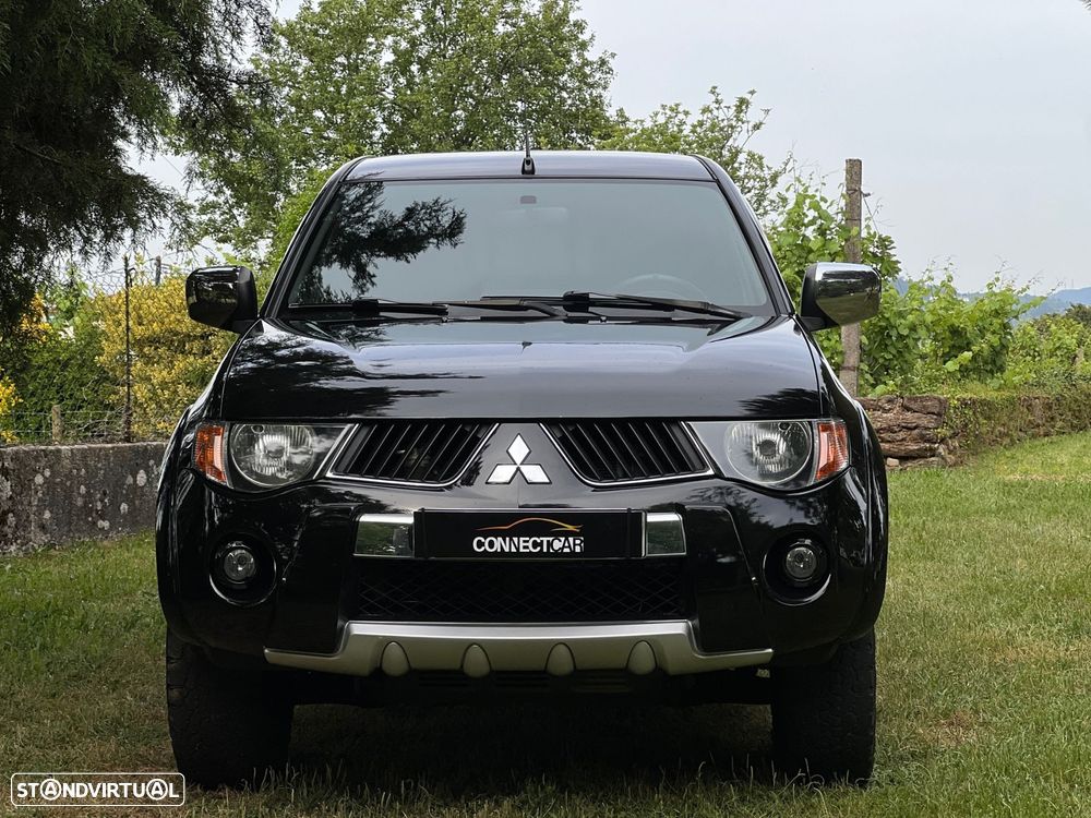 Mitsubishi L200 Pick Up 4x4 Intense Cabine Dupla - 36