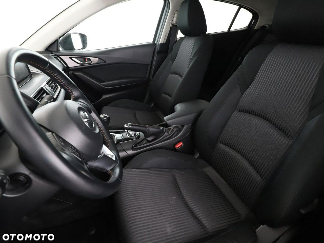 Mazda 3 - 13