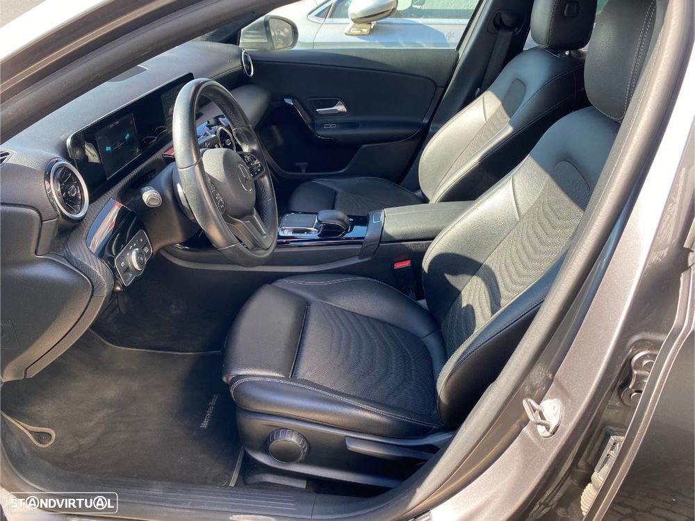 Mercedes-Benz A 200 7G-DCT Style - 14