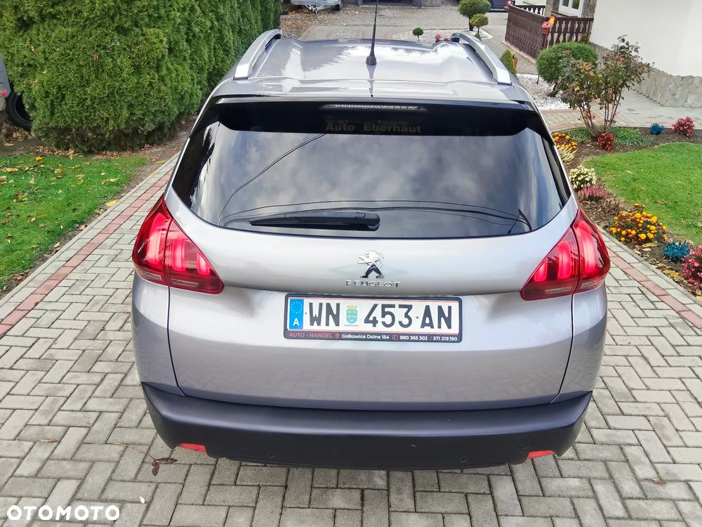 Peugeot 2008 - 12
