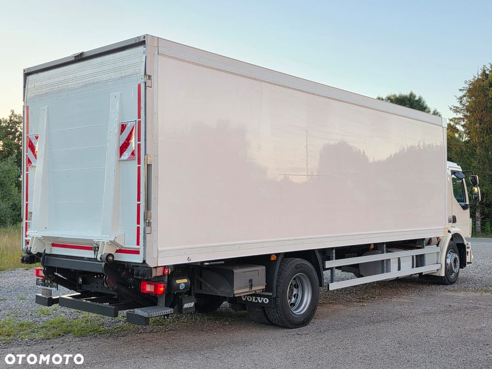 Volvo FE 250 / CHŁODNIA / WINDA / SPROWADZONY / 19 PALET  / E6 / STAN BARDZO DOBRY / AUTOMAT / CARIER SUPRA 1250 / CAŁY NA PODUSZKACH / - 11