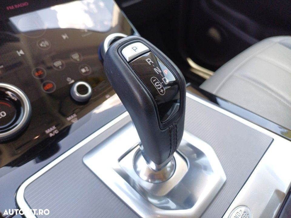 Land Rover Range Rover Evoque - 23