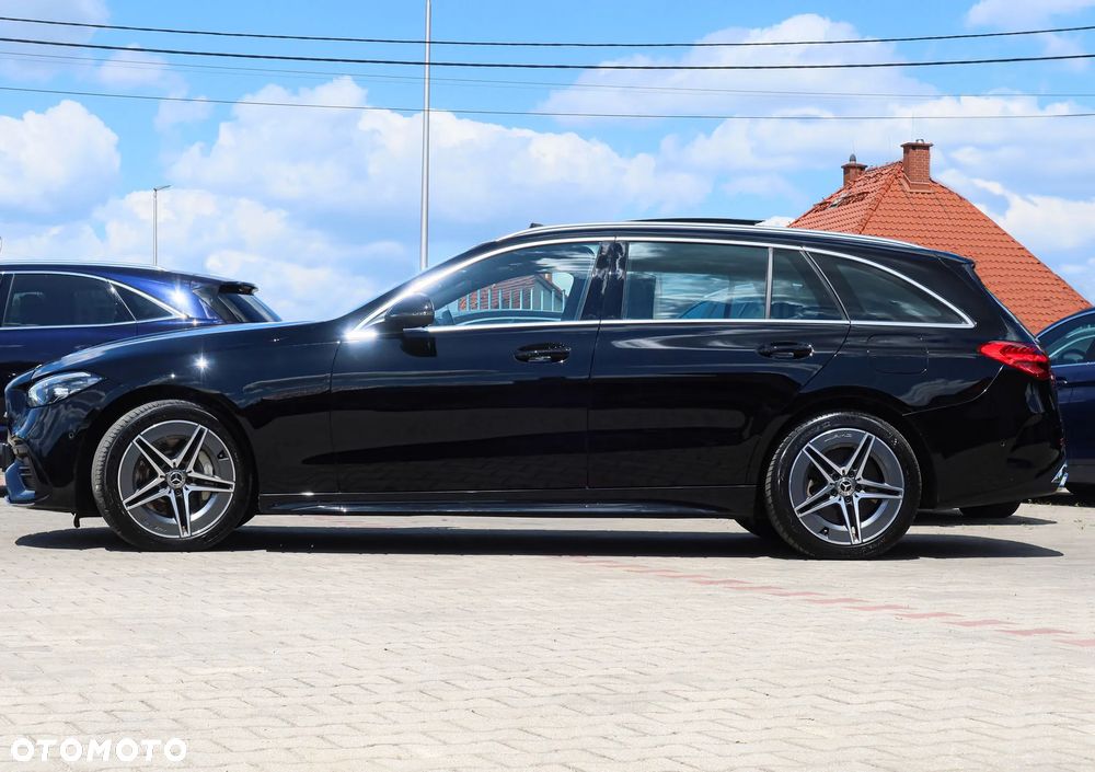 Mercedes-Benz Klasa C 300 e PHEV AMG - 28