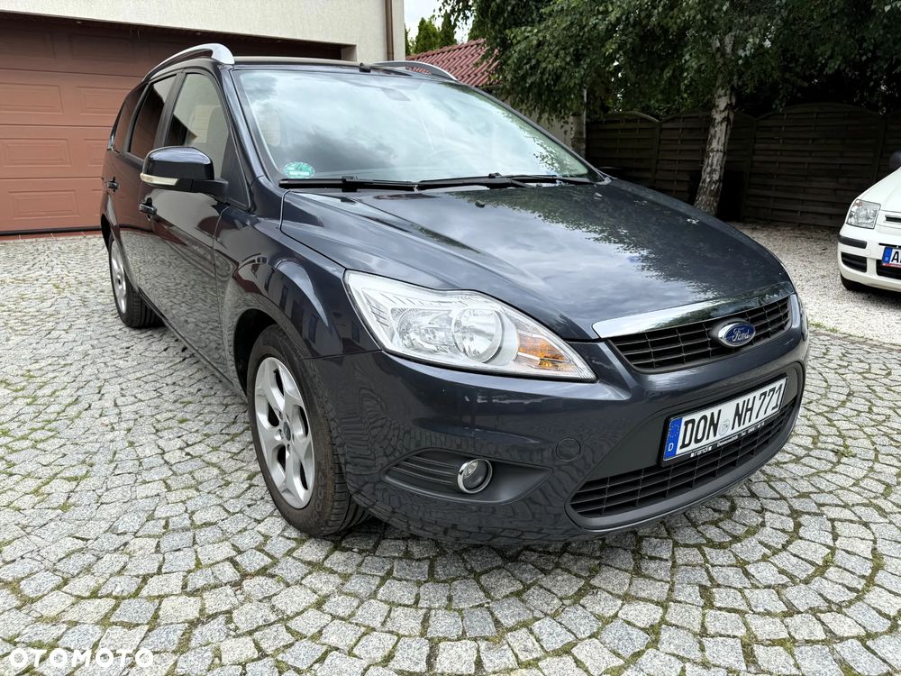 Ford Focus 1.6 16V Connection - 8