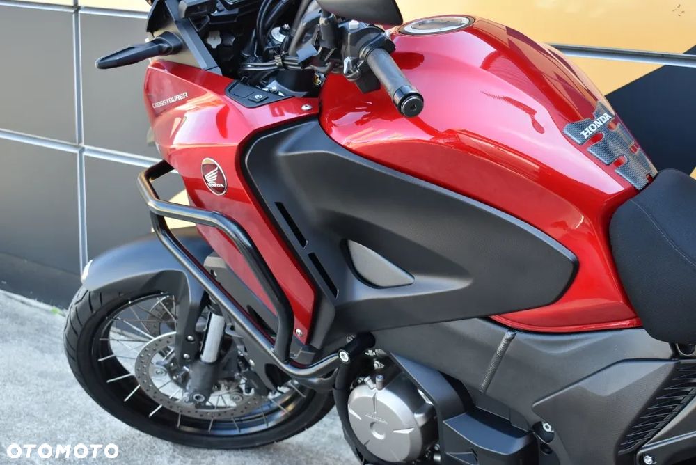 Honda VFR - 14